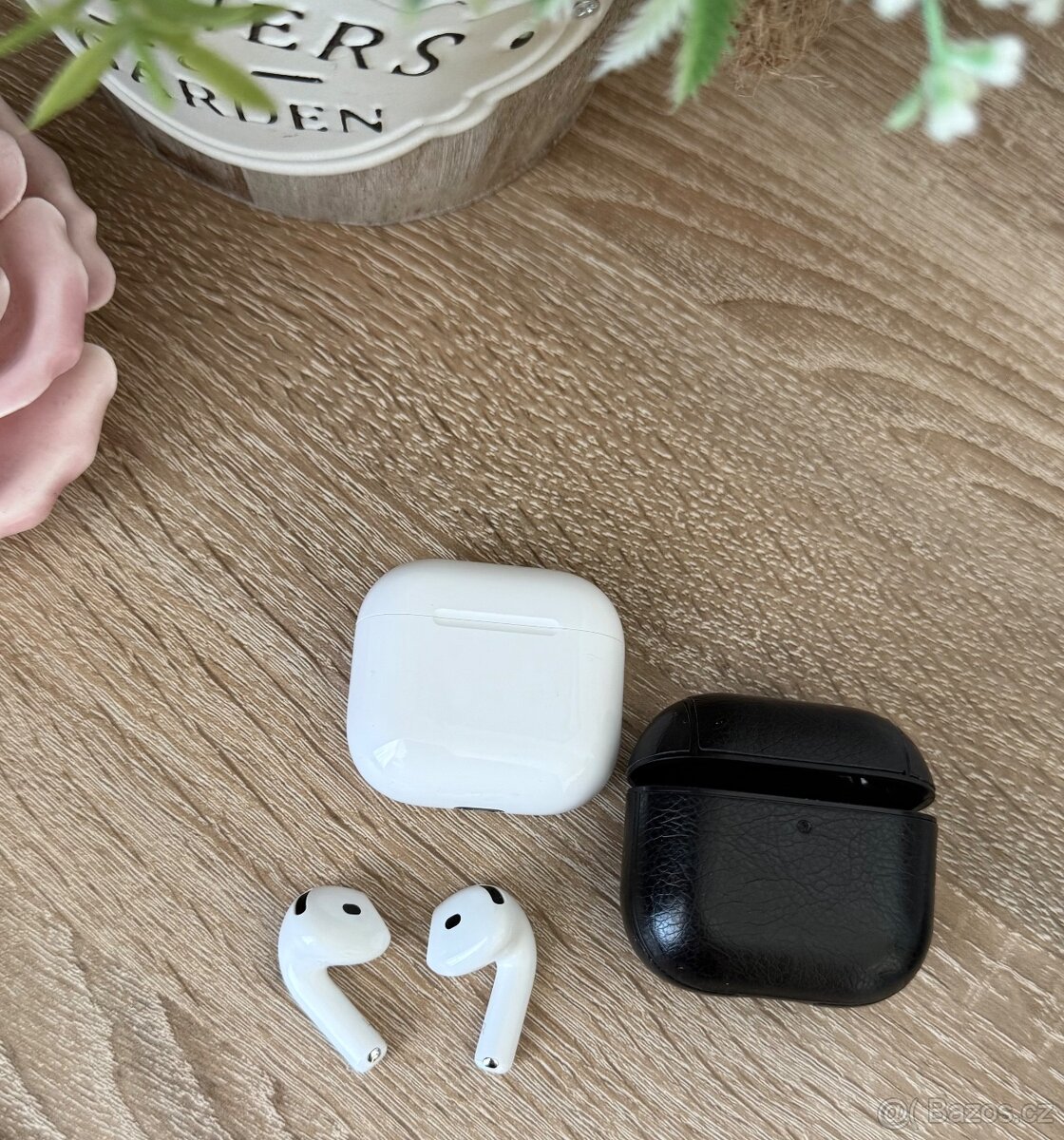 Apple AirPods 4 - 3