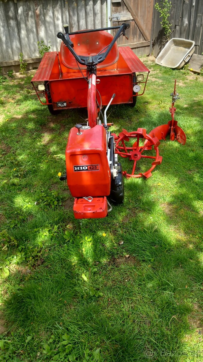 Zahradní trakturek - 3