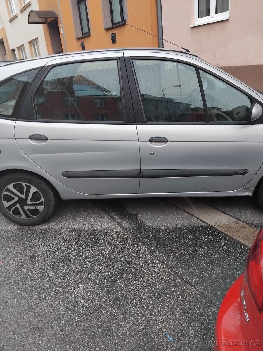 Prodám Renault Megan Scenic - 3