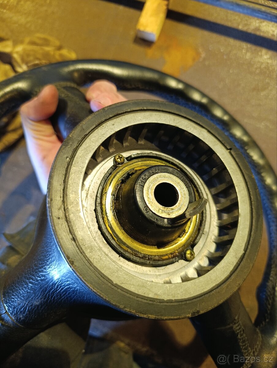 BMW e30 díly. M-technik 2 - 3