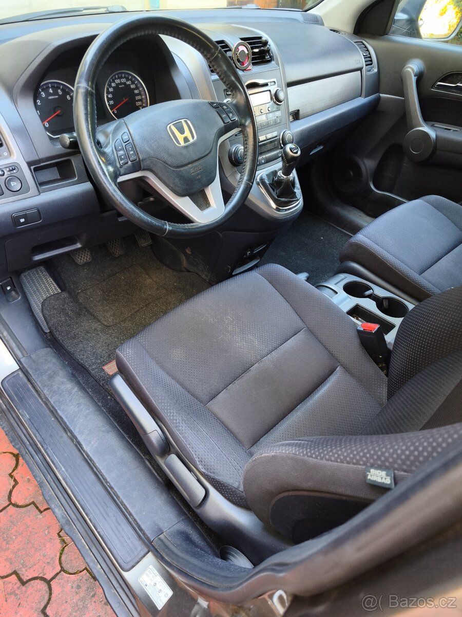 PRODÁM HONDA CR-V - 3