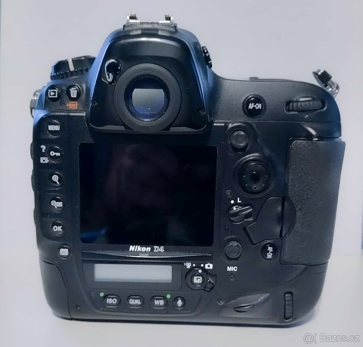 Nikon D4 - 3