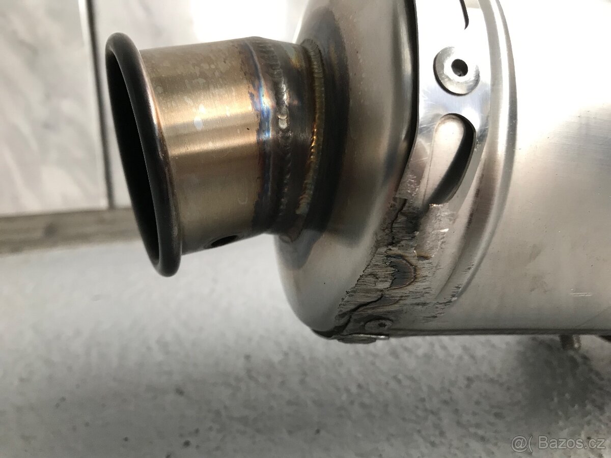 Suzuki GSX-R 750 GR7AB - 3