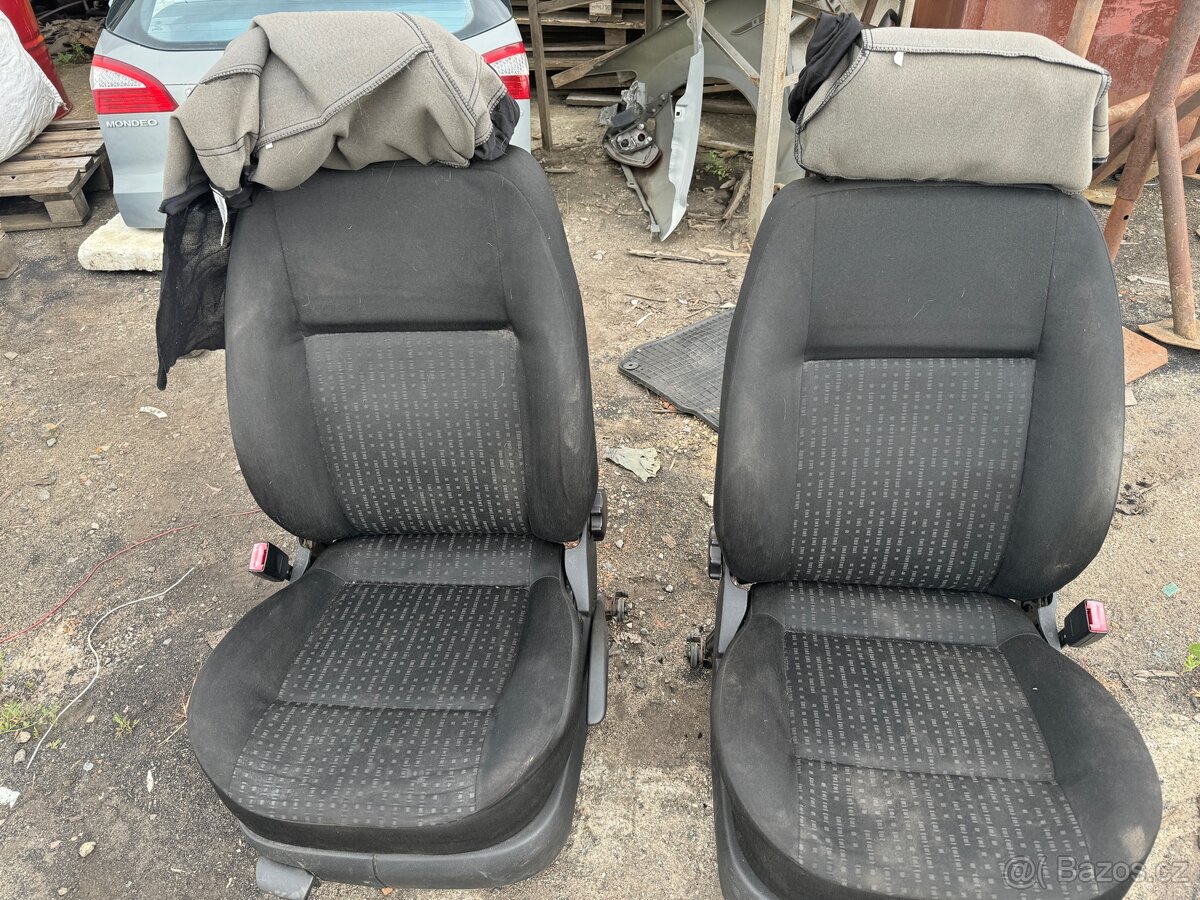 Sedačky VW Golf 4 hatchback - 3