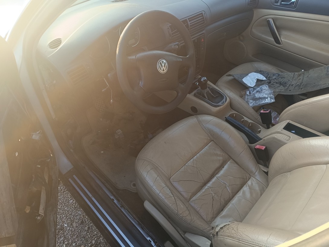 ND z VW Passat B5.5 1896.cm3 76.kw nafta r.v.2003 (K64) - 3