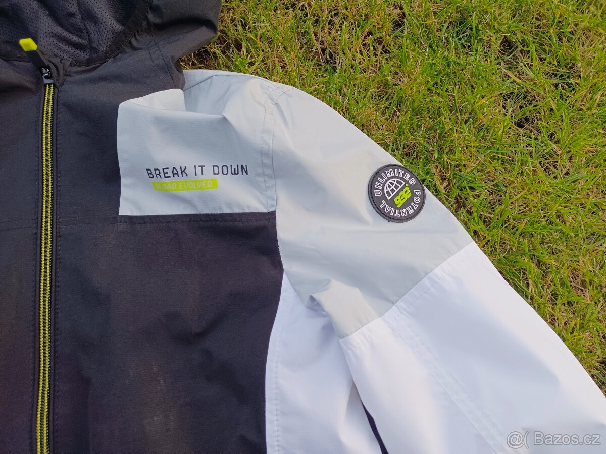 Chlapecká bunda C&A vel. 140 - 3