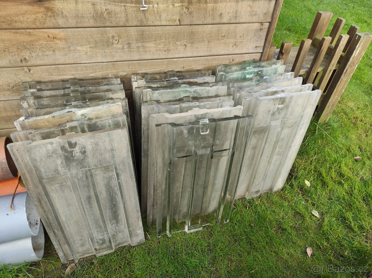 Skleněné a pálené tašky jednofalcové - 3