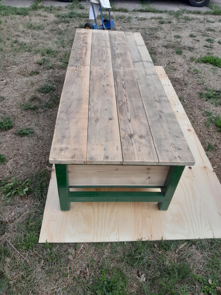 Industriální konferenční stůl - 3