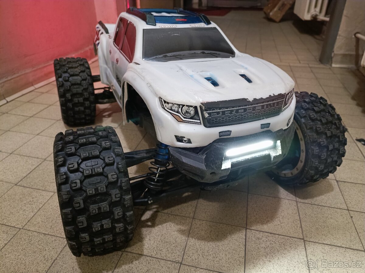 Traxxas x-maxx 8s - 3