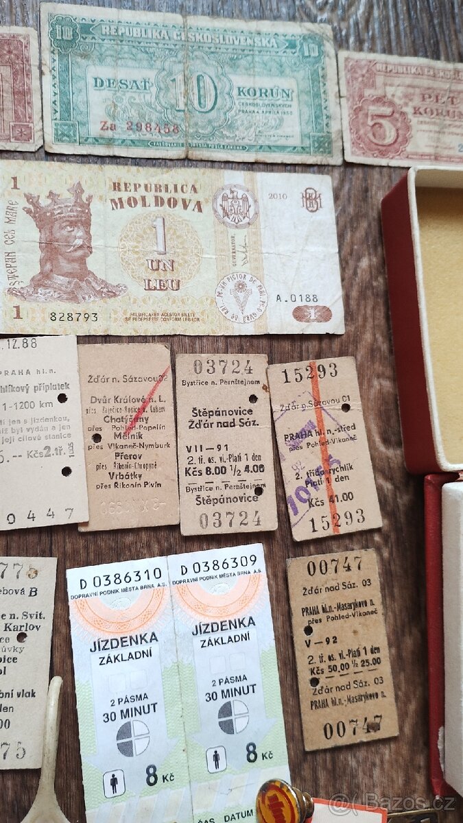 Plaketa, bankovky atd. - 3