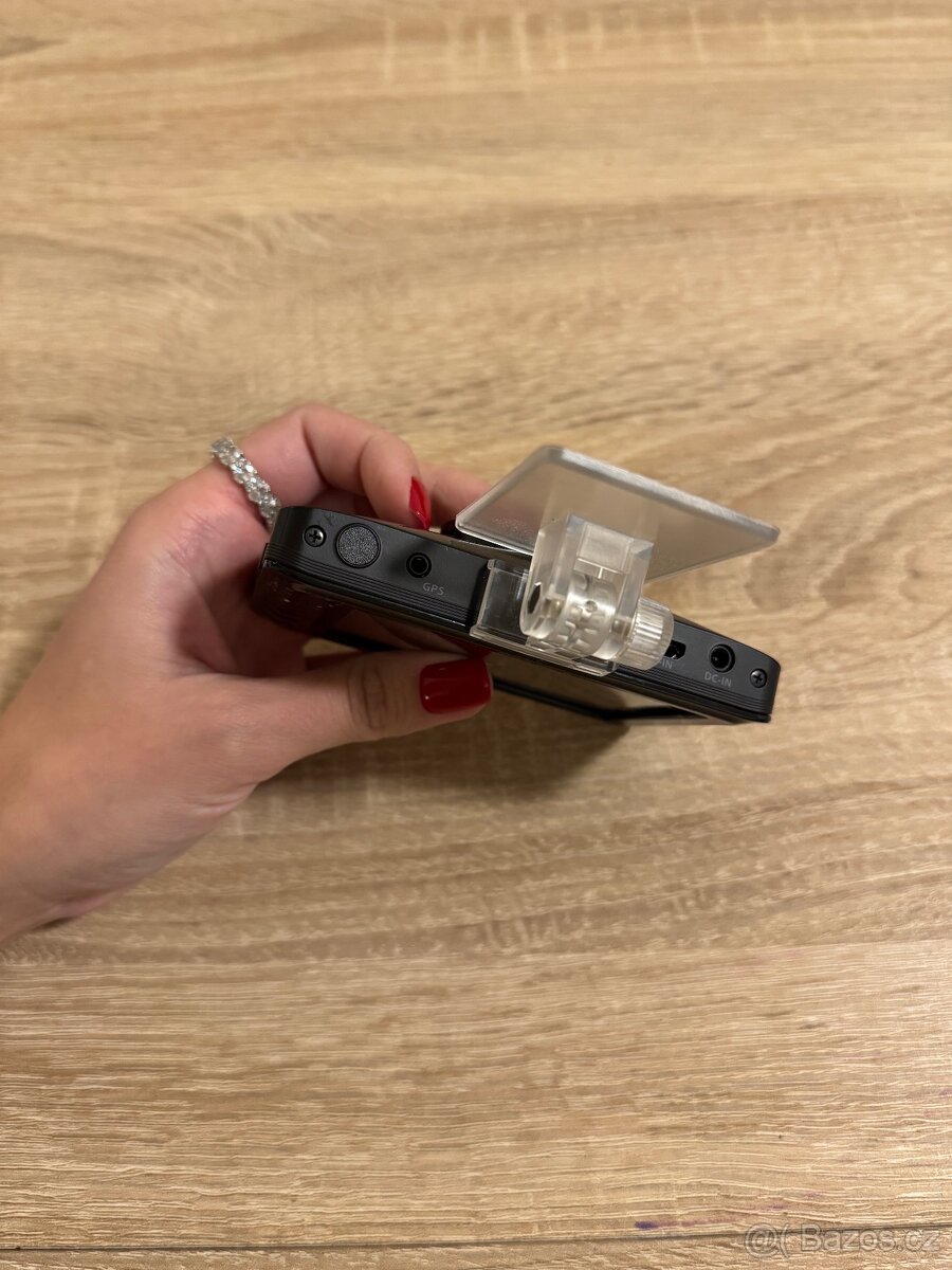Originální korejská autokamera s GPS - 3