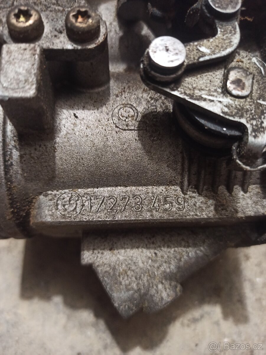 BMW E36 škrtící klapky - 3