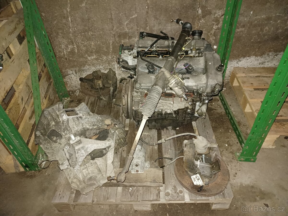 Jaguar X-Type 3.0 V6 169kw r. 2001 4x4 - 3