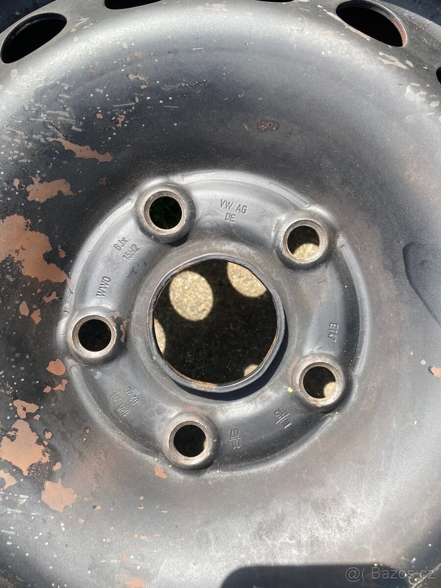 VW plecháče 5x112 195/65 R15 - 3