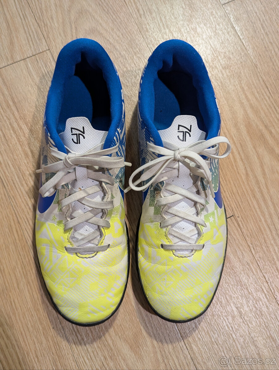 sálové kopačky Nike vel. 40 - 3