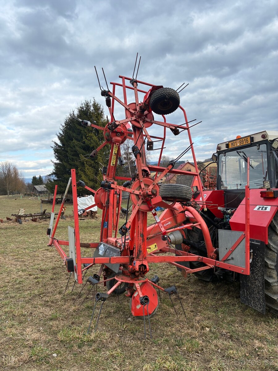 Obraceč Kuhn GF 642 - 3