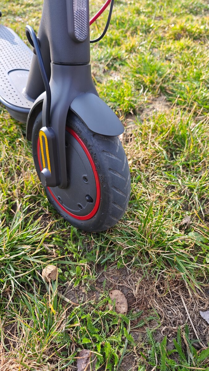 Elektrická koloběžka Xiaomi pro 2 - 3