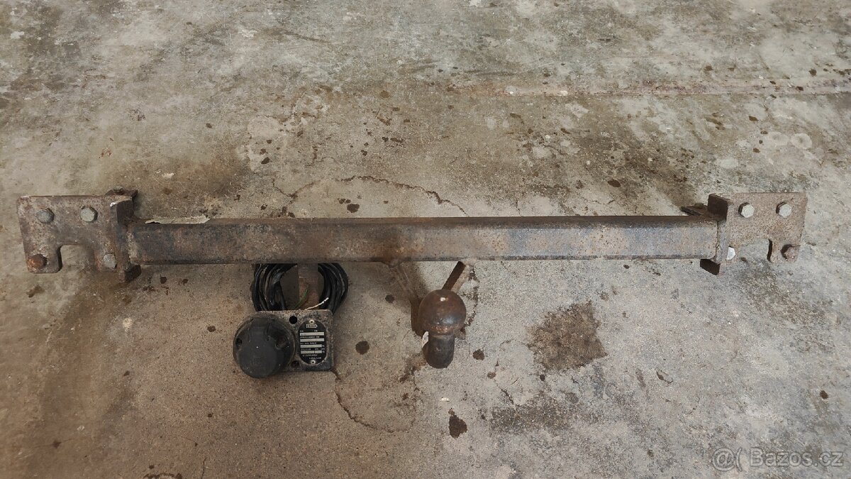 Tazne zarizeni BMW E30 - 3