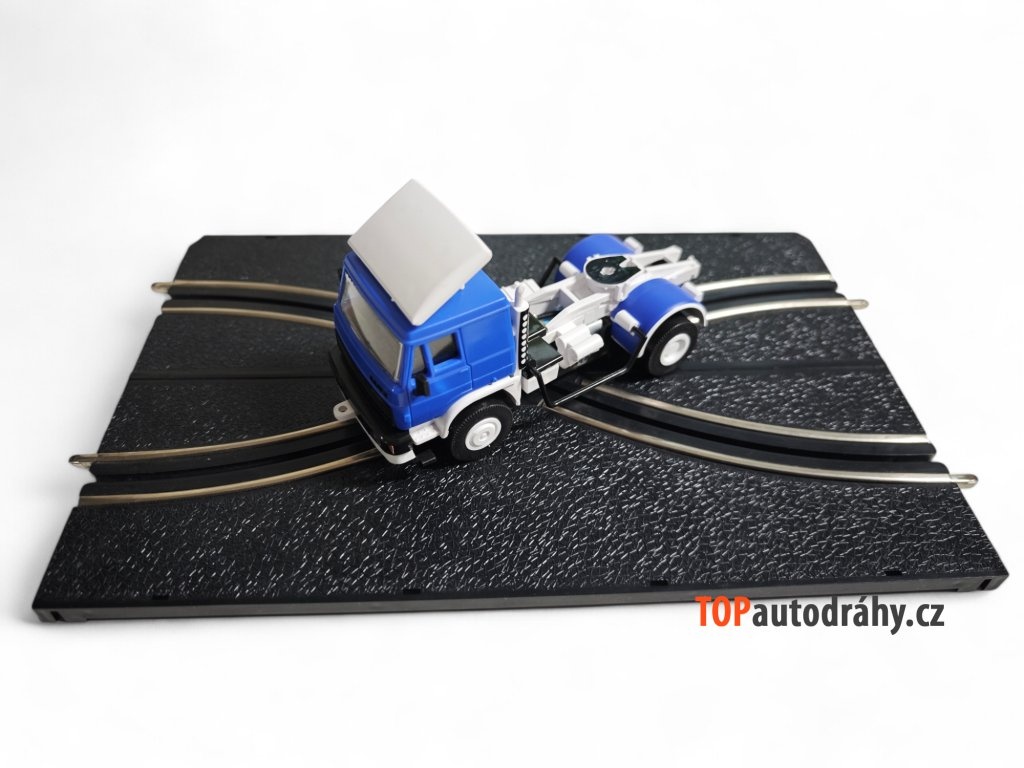 Autíčka na autodráhu Ites , Carrera evolution, scalextric - 3