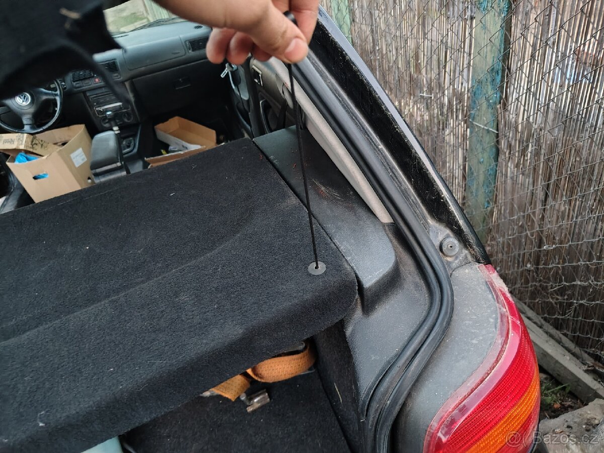 Plato kufrů golf IV - 3