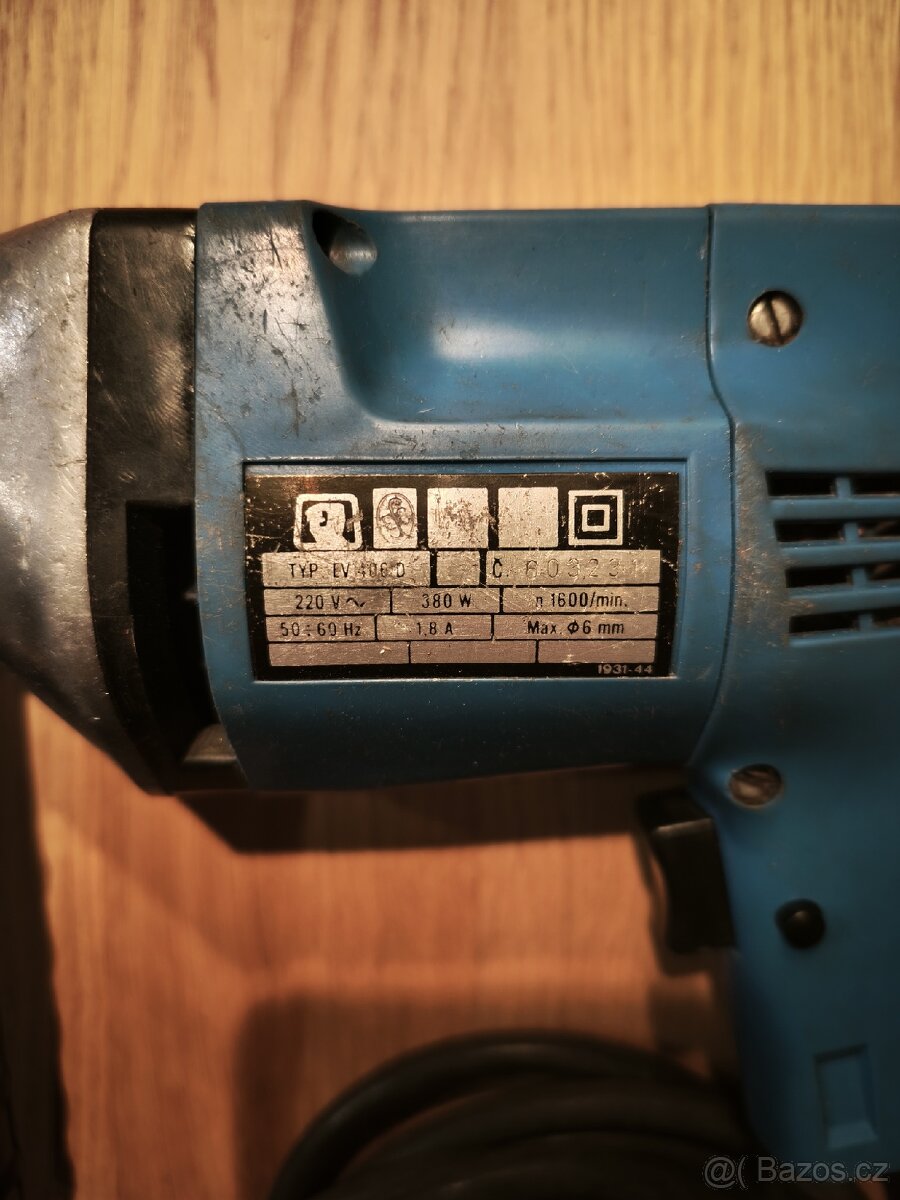 Malá vrtačka Narex EV 406D - 3