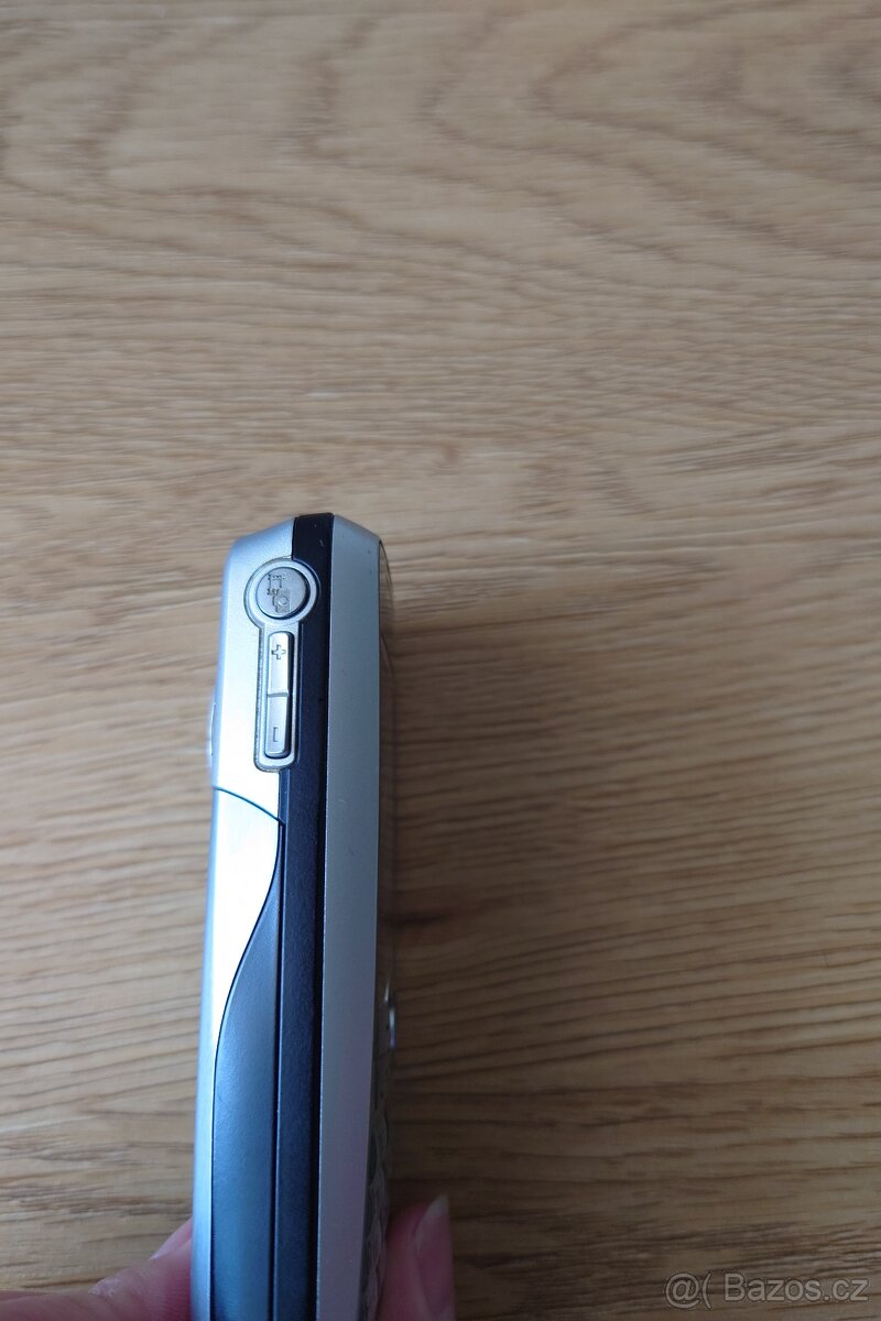 Sony Ericsson k700i - 3