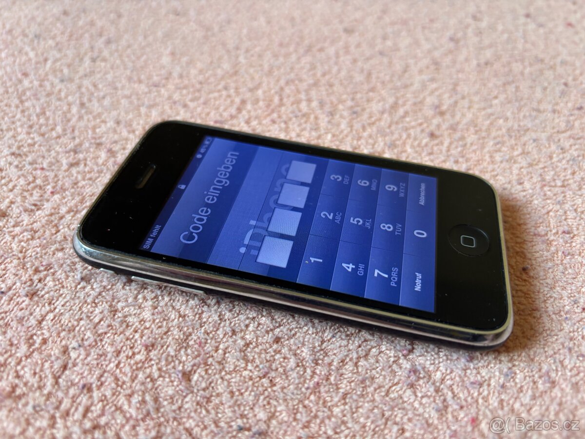Apple iPhone 3GS 32GB - 3