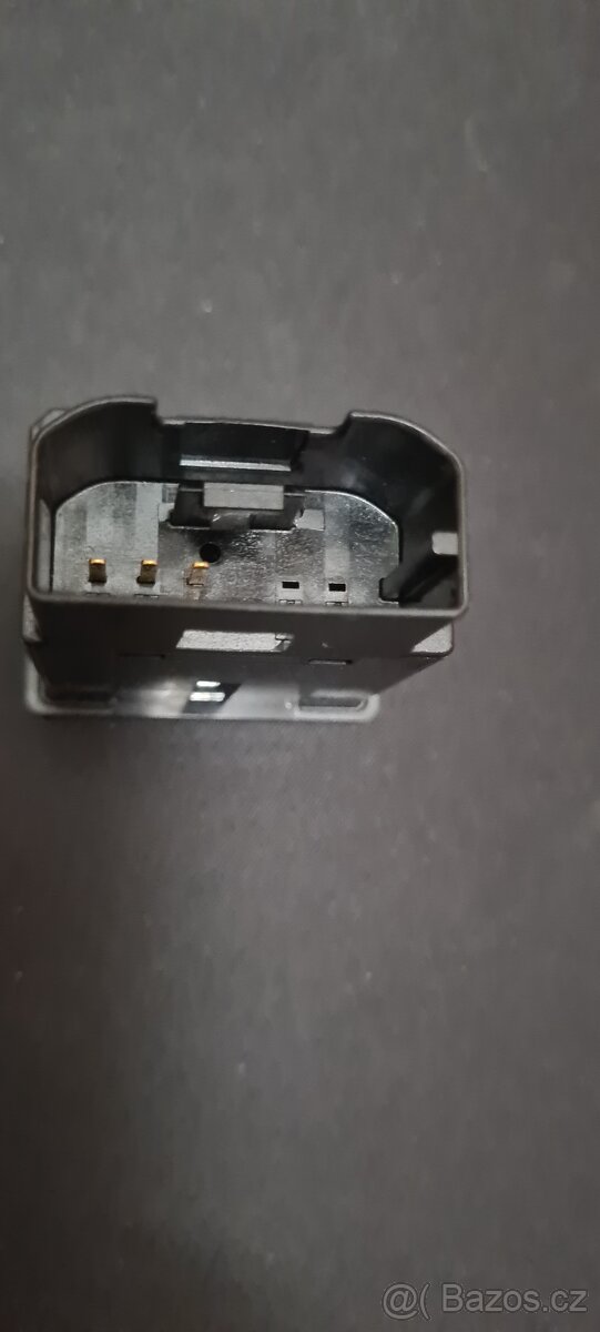 Spínač deaktivace airbagu 3C0919237A - 3