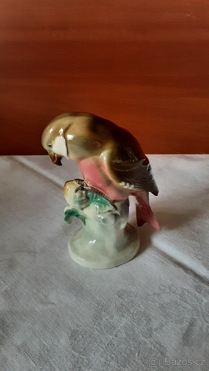 Porcelánová soška ptáka - 3