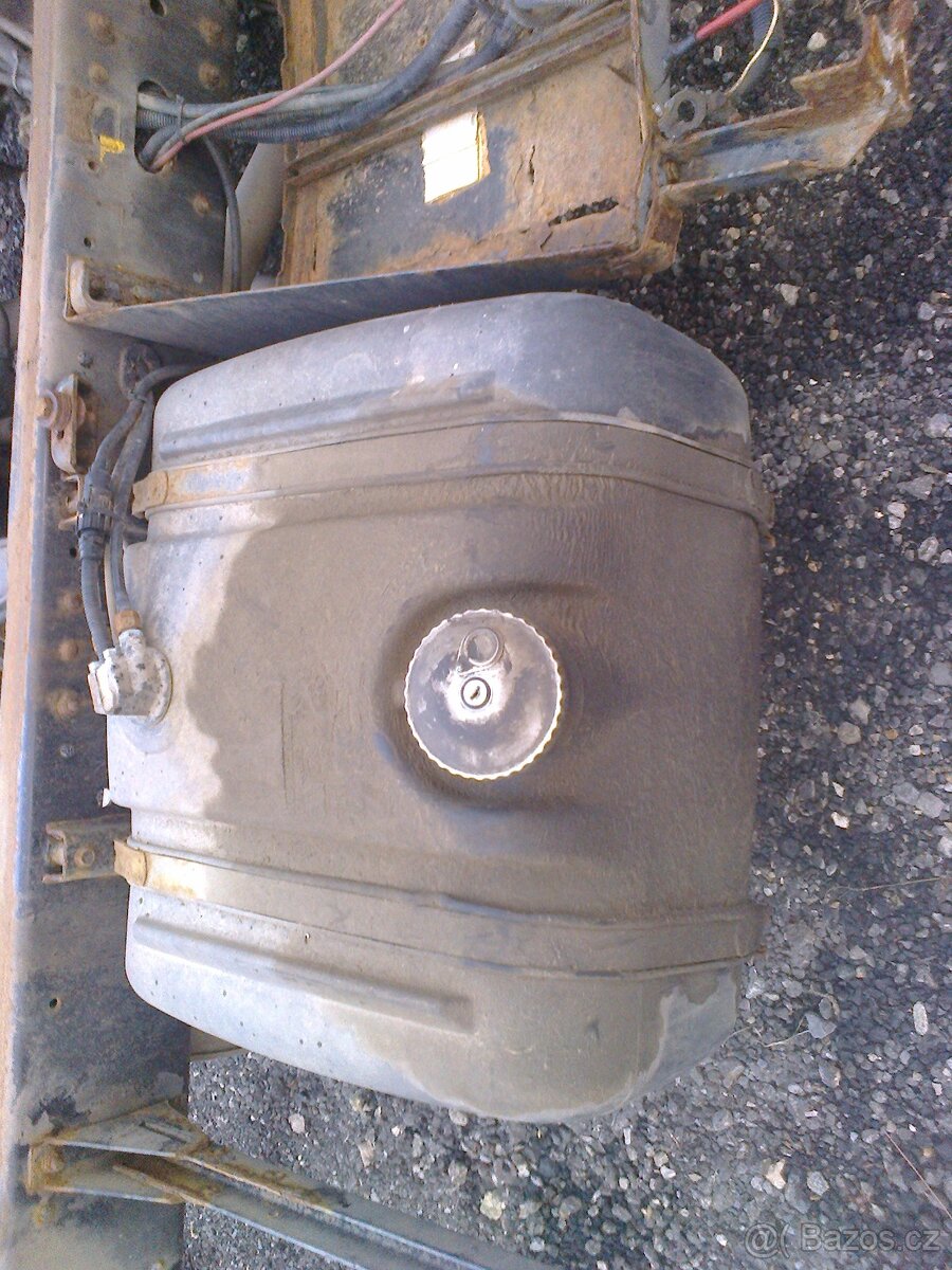 Nádrž – MAN L2000 - kompletní – 100L - PLAST - 3.995,-Kč - 3