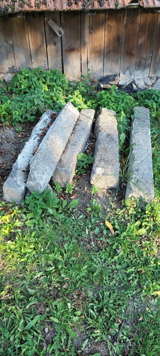 Kamenné plotové sloupky - 3