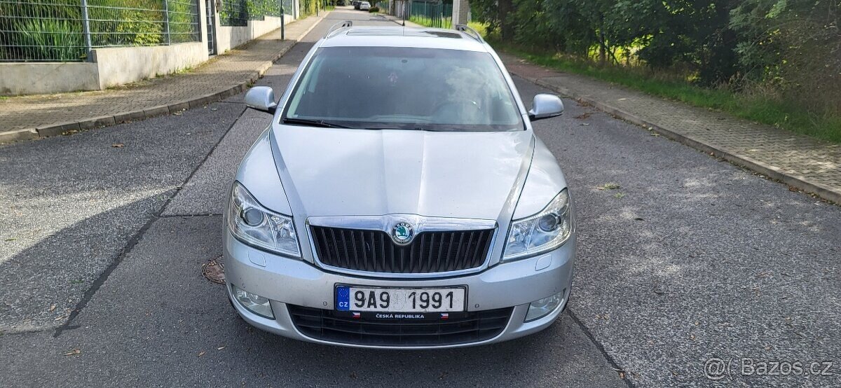 Škoda Octavia combi 1.9TDI 77kW Elegance Plus Facelif-CZ-TOP - 3