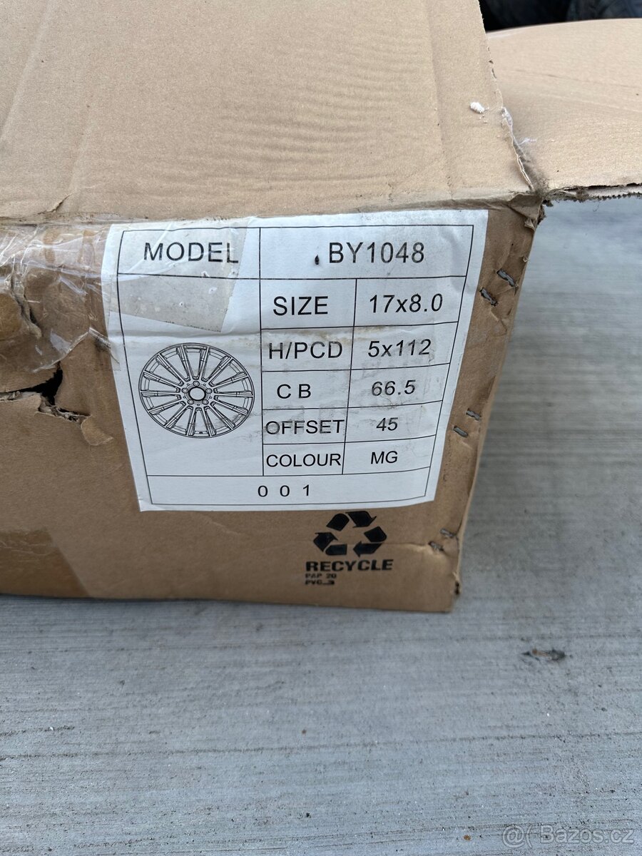 Prodám alu ráfek Ford R17ET45 5x112 - 3