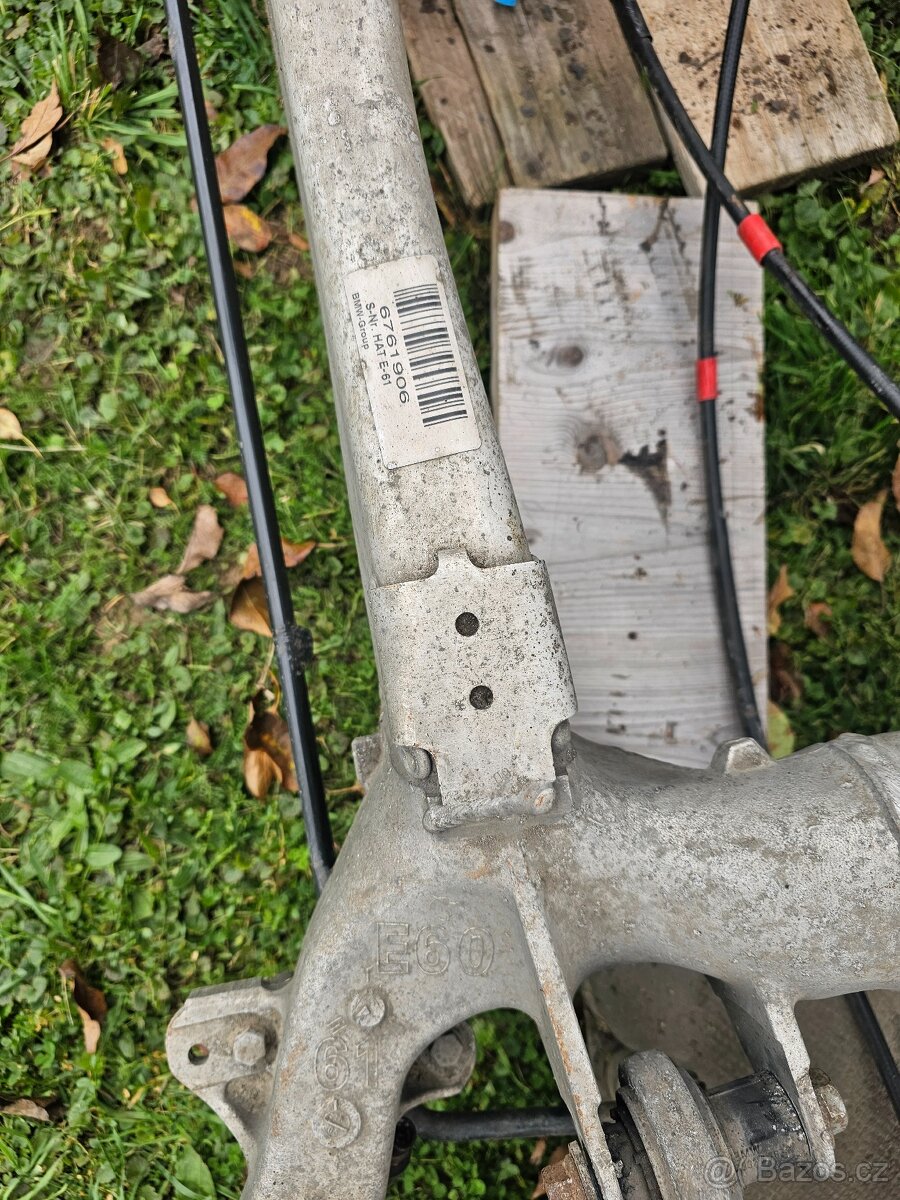 BMW 5 E60/E61 160kw zadní, přední náprava, měchy - 3