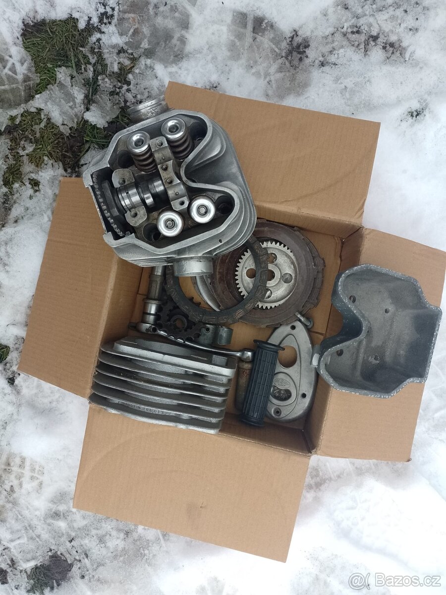 Jawa plochodrážní - díly - 3