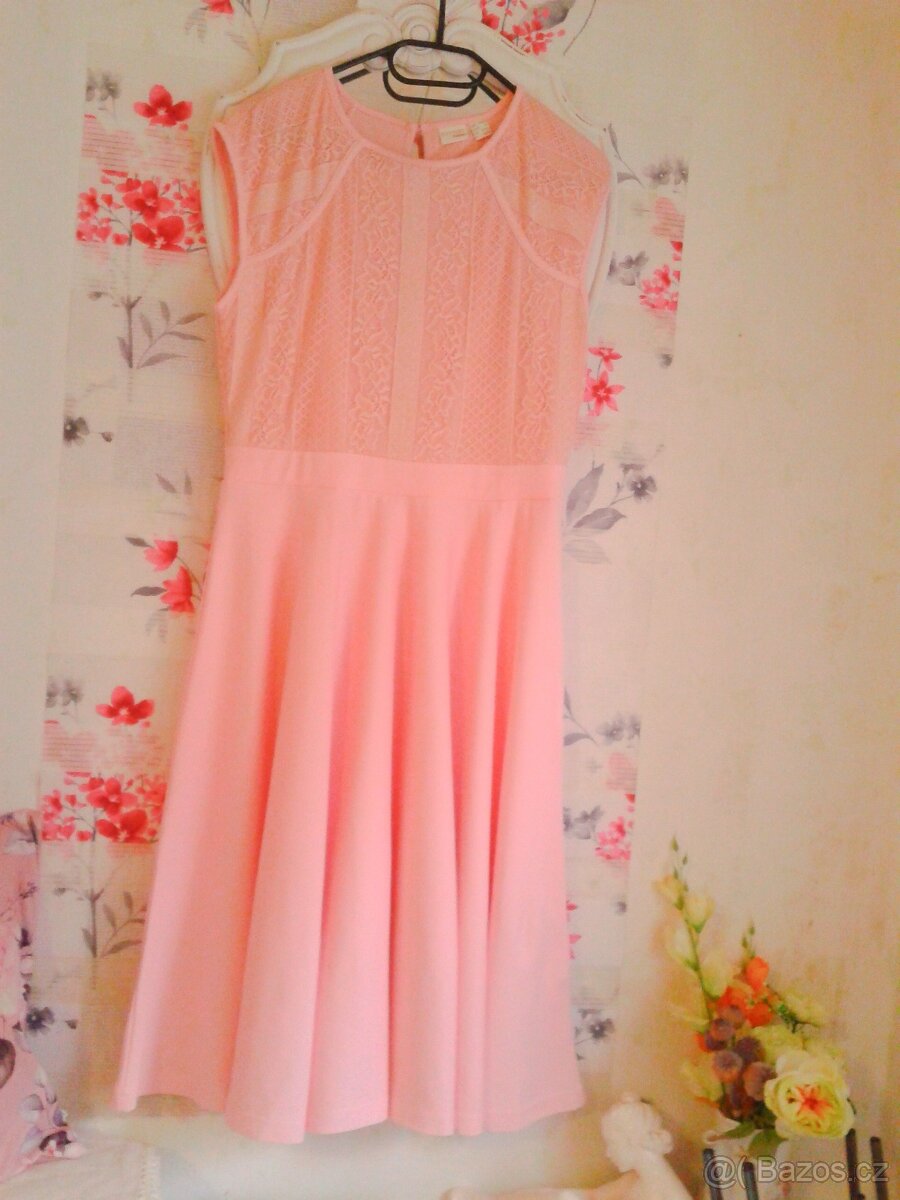 Krásné společenské šaty 40/42 - 3