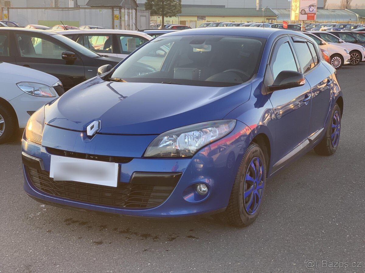 Renault Mégane 1.6i , 74 kW benzín, 2011 - 3