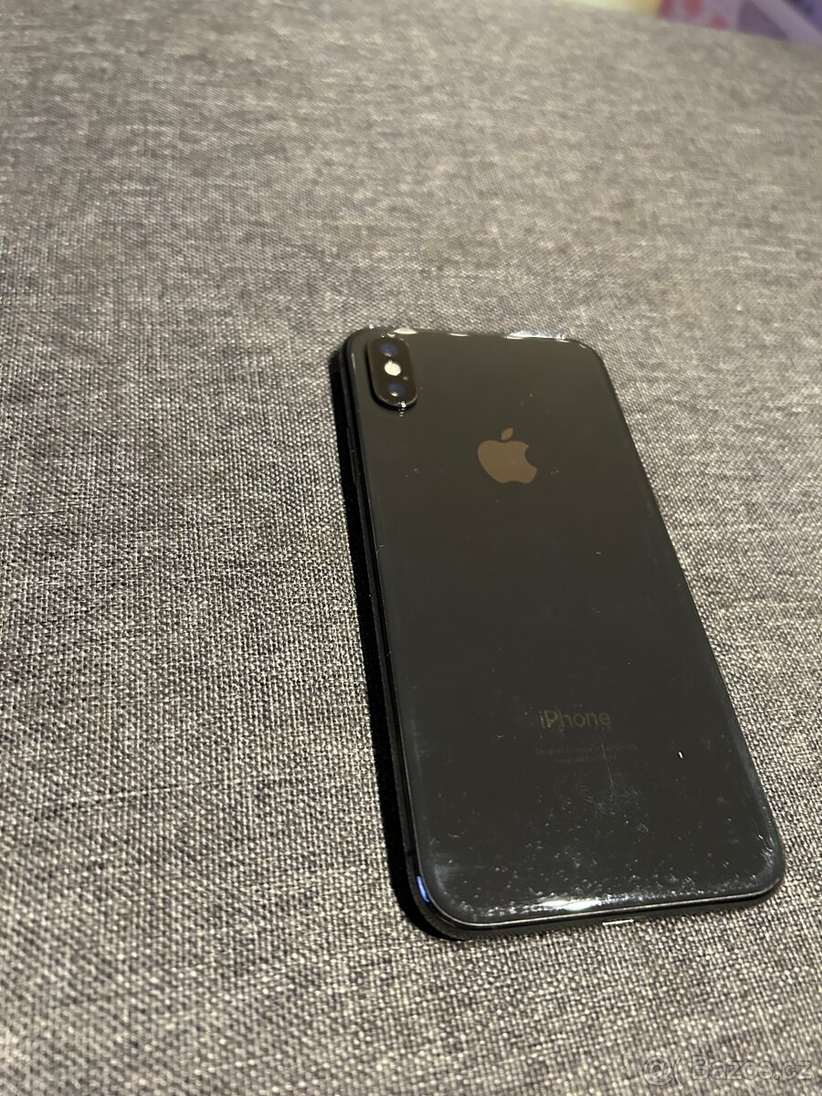 Iphone X 64GB, pěkný bat.100% - 3