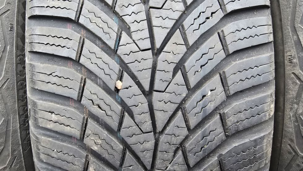 Zimní pneu 195/65R15 Continental - 3