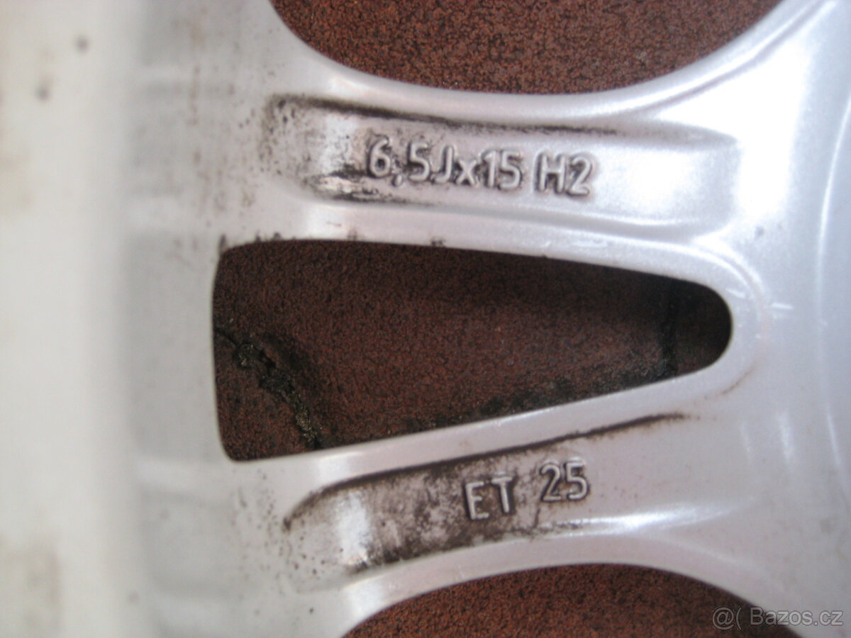 21. Sada ALU včetně letních pneu - 3