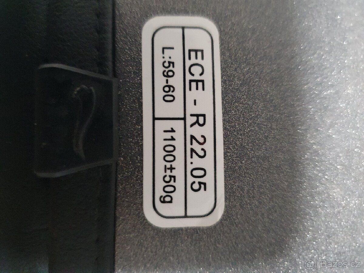 Motocyklová helma - 3