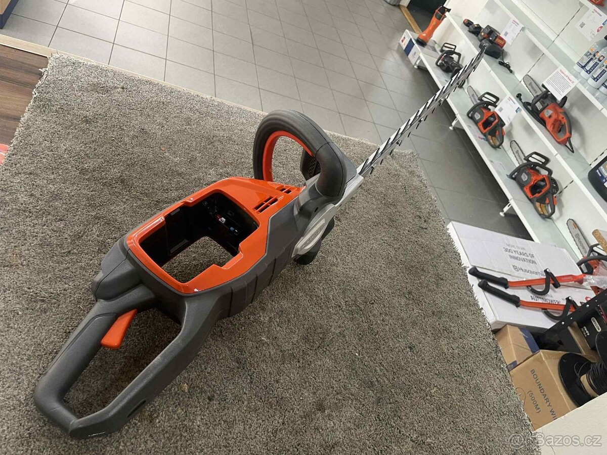 Aku nůžky na živý plot Husqvarna 215iHD45 - 3