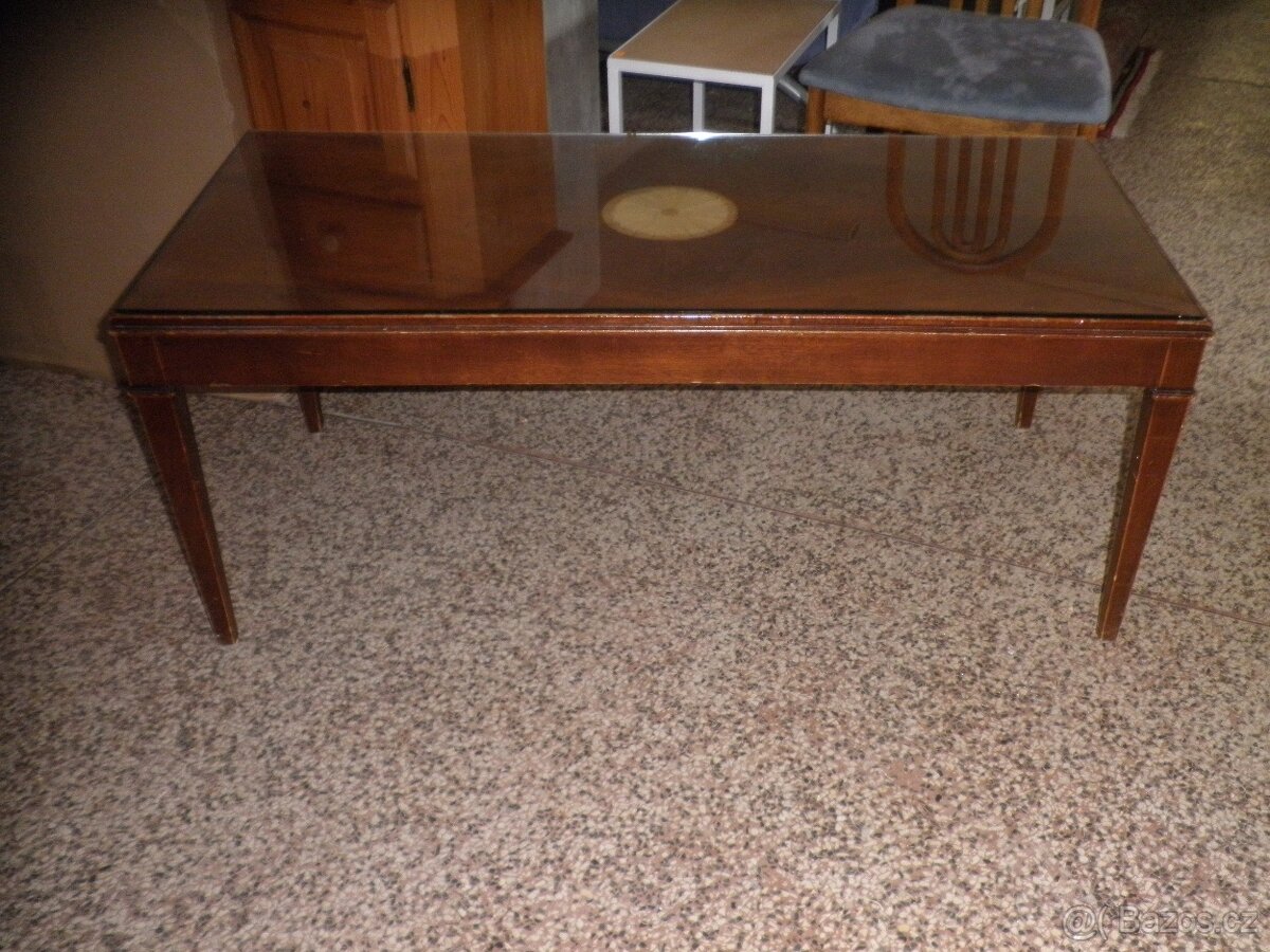 Konferenční stůl s intarzií - 3