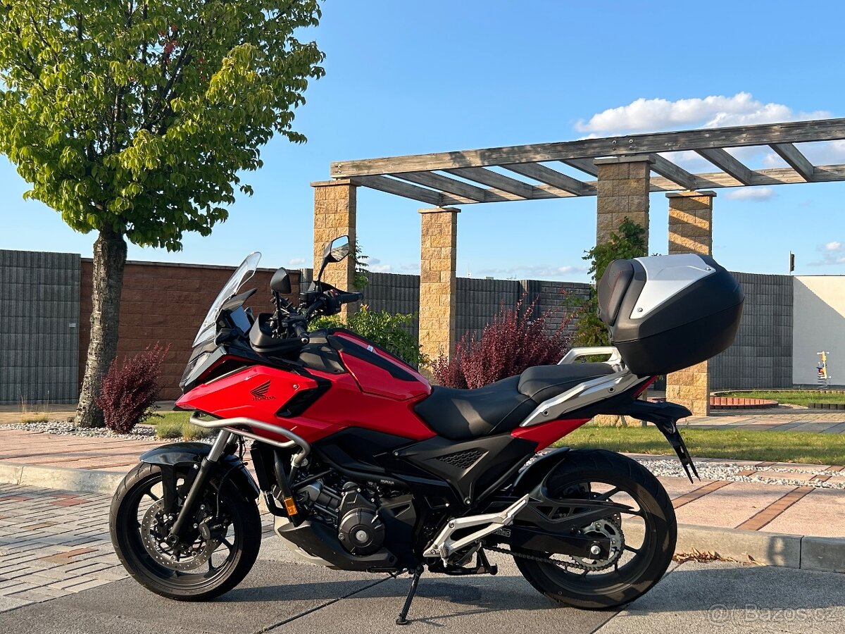 Honda NC 750X DCT - 3