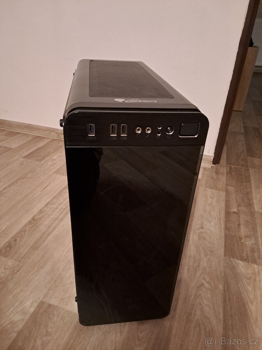 Herní PC připraven k použití - 3