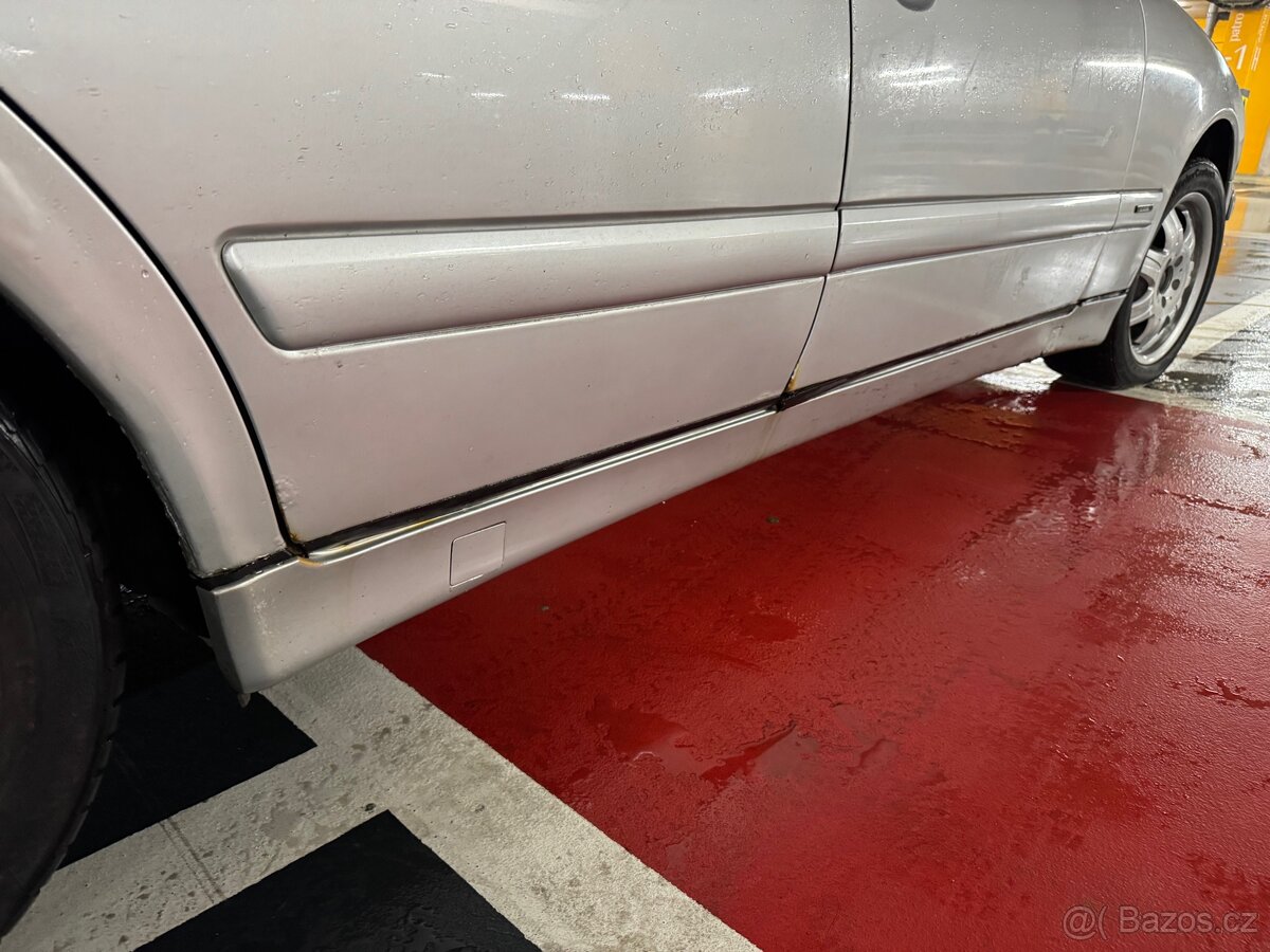 E220 cdi Mercedes-Benz w210 - 3