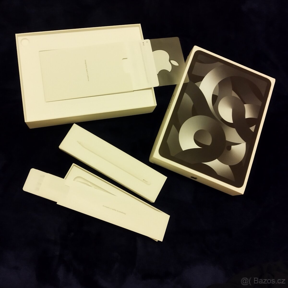 Apple iPad Air 5. 64GB WiFi Space Gray + Apple Pencil 2. - 3