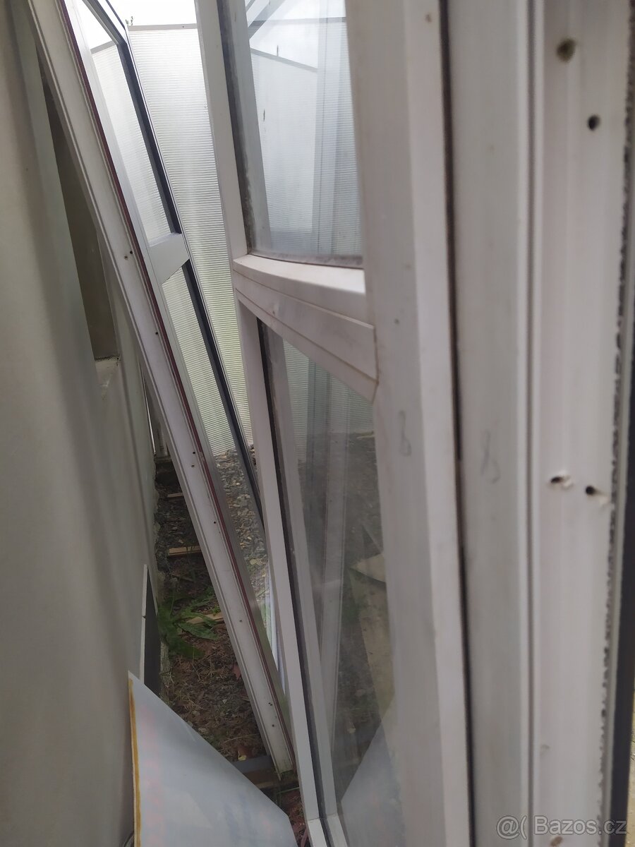 Plastová okna 4 ks Použitá 198 cm. x 106 cm. - 3
