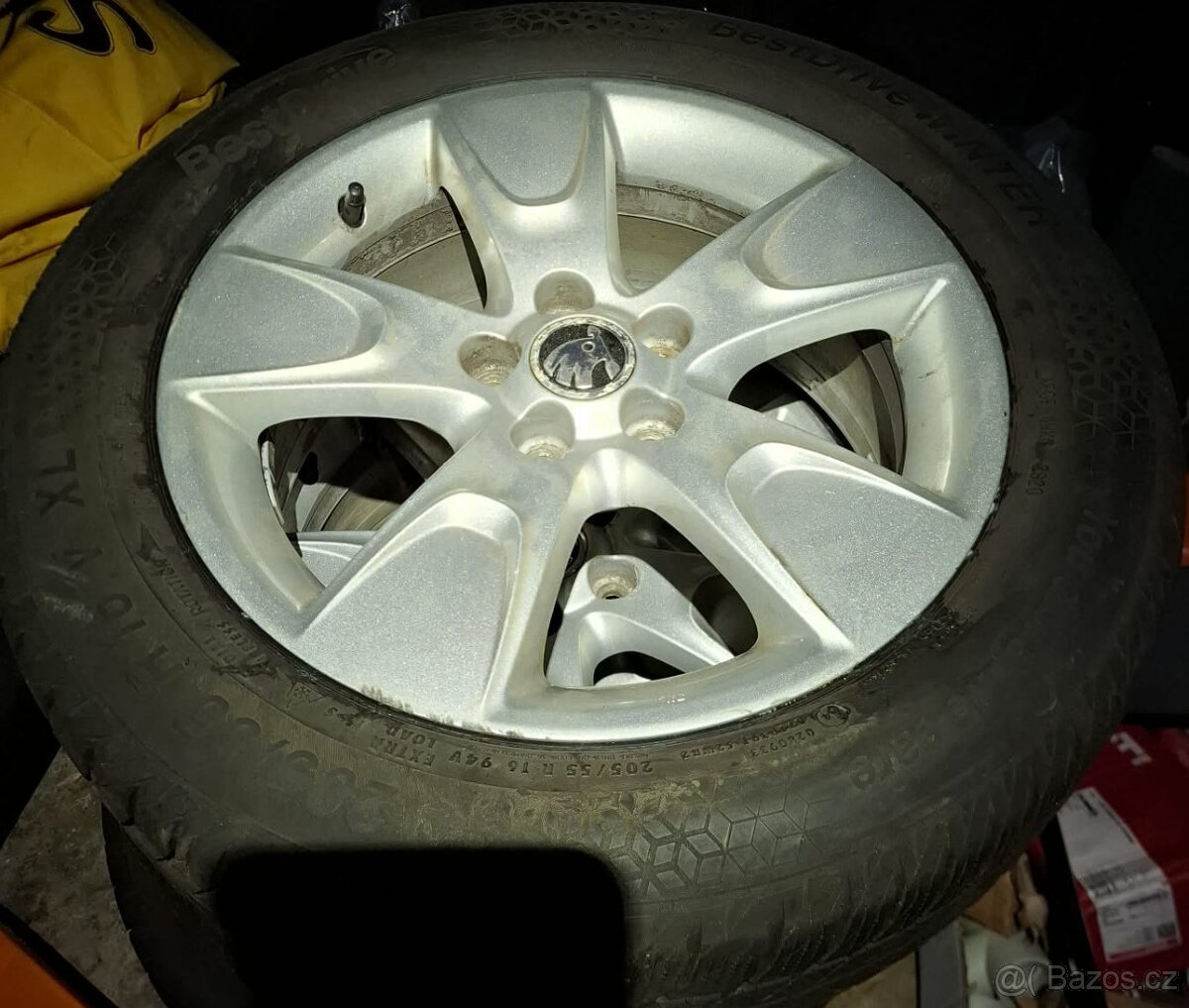 Alu kola original Škoda Scala + zimní pneu 5x100 r16 - 3