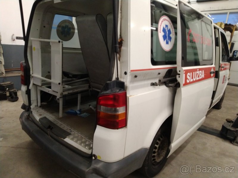 Náhradní díly VW Transportér T5 r.v. 2006 4x4 - 3